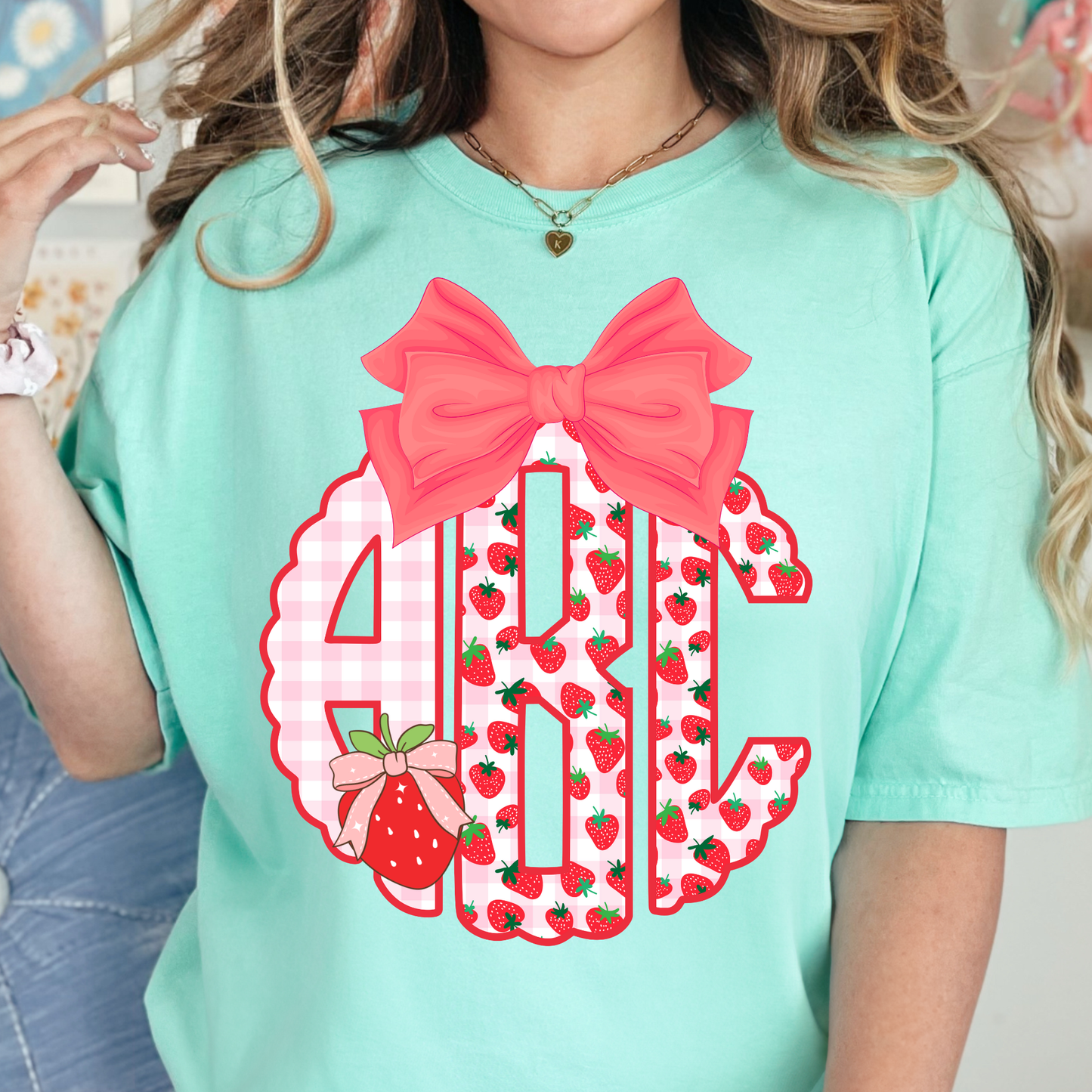 Sweet Scalloped Strawberry - Custom Monogram Transfer