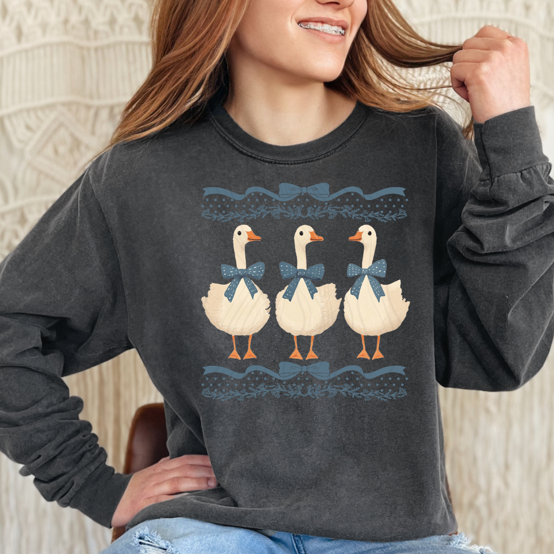 Vintage Blue Bow Goose Transfer