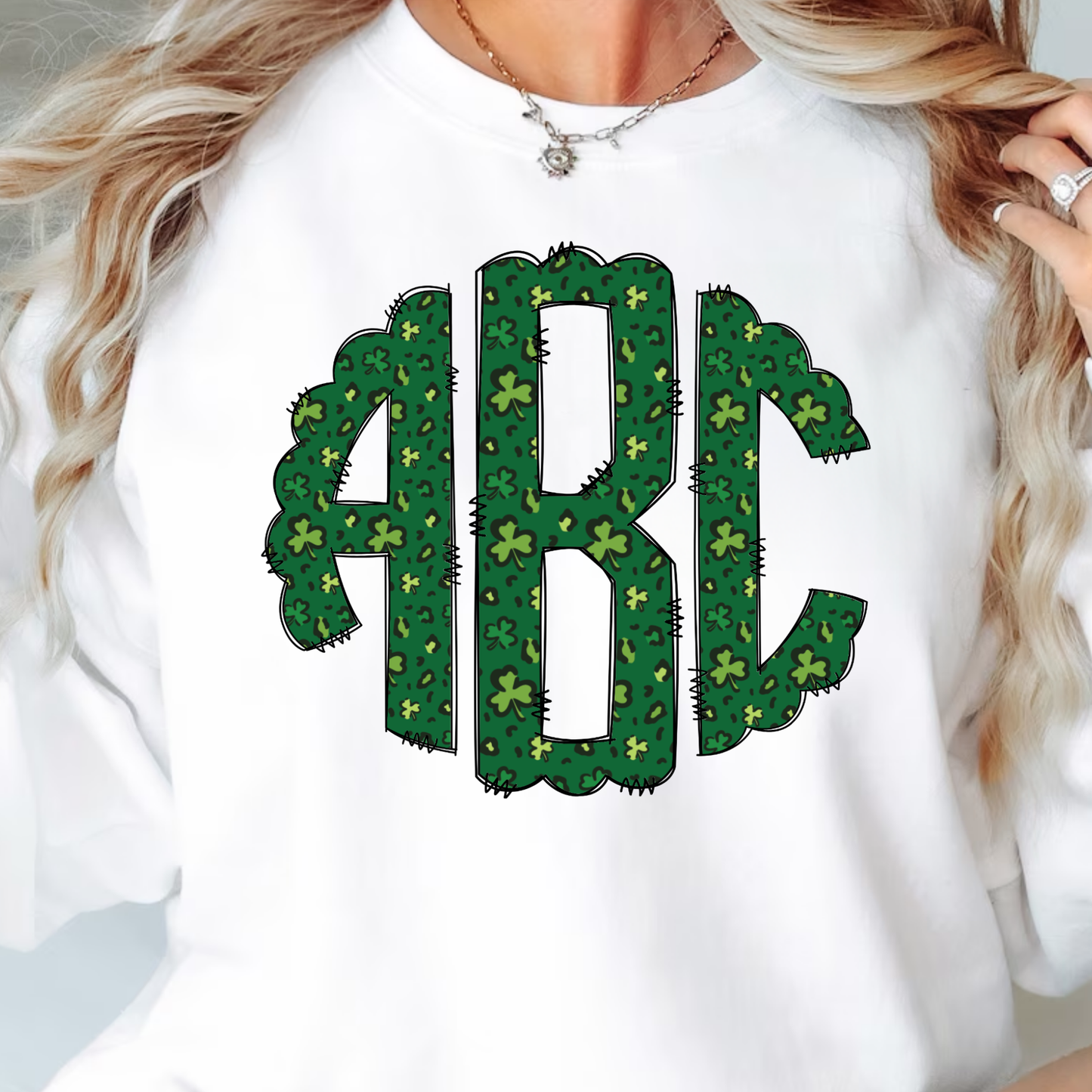 St.Patrick's Day Green Cloverleaf - Custom Monogram Transfer