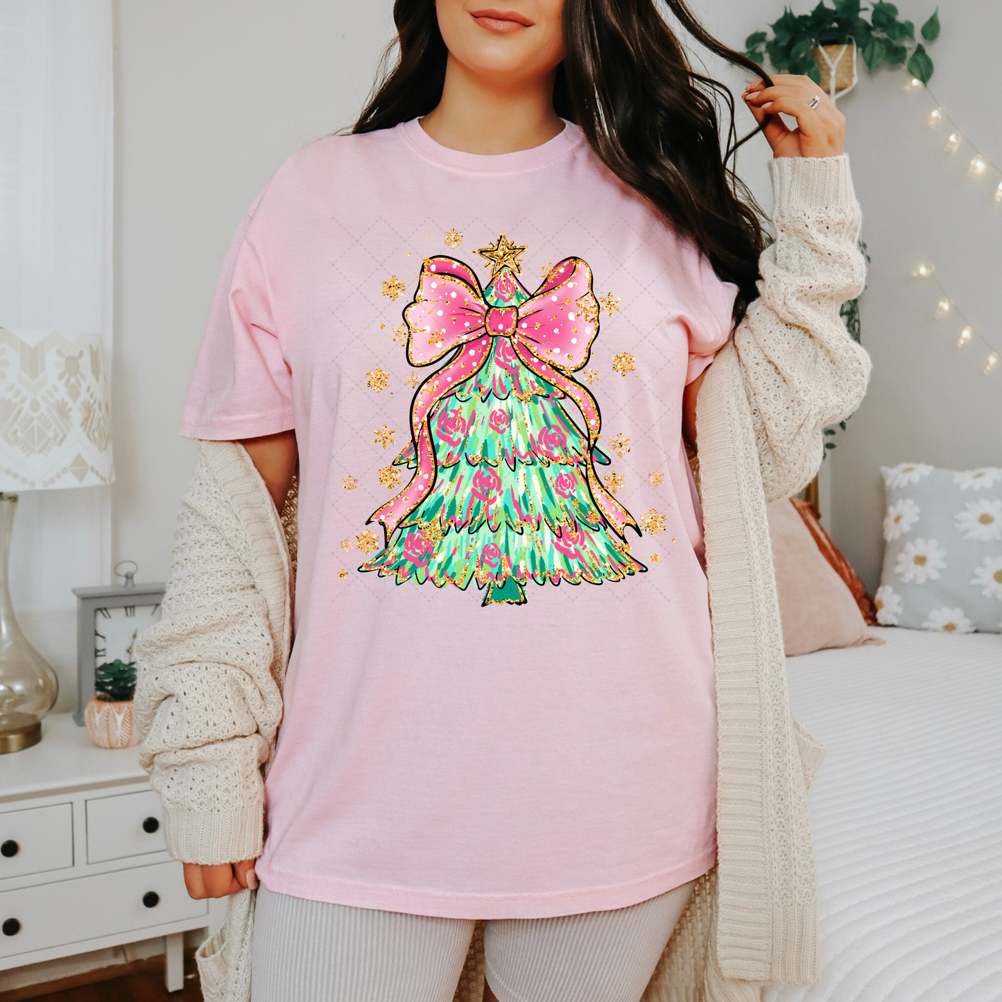 Pink And Green Christmas Tree With Gold Snowflakes Transfer